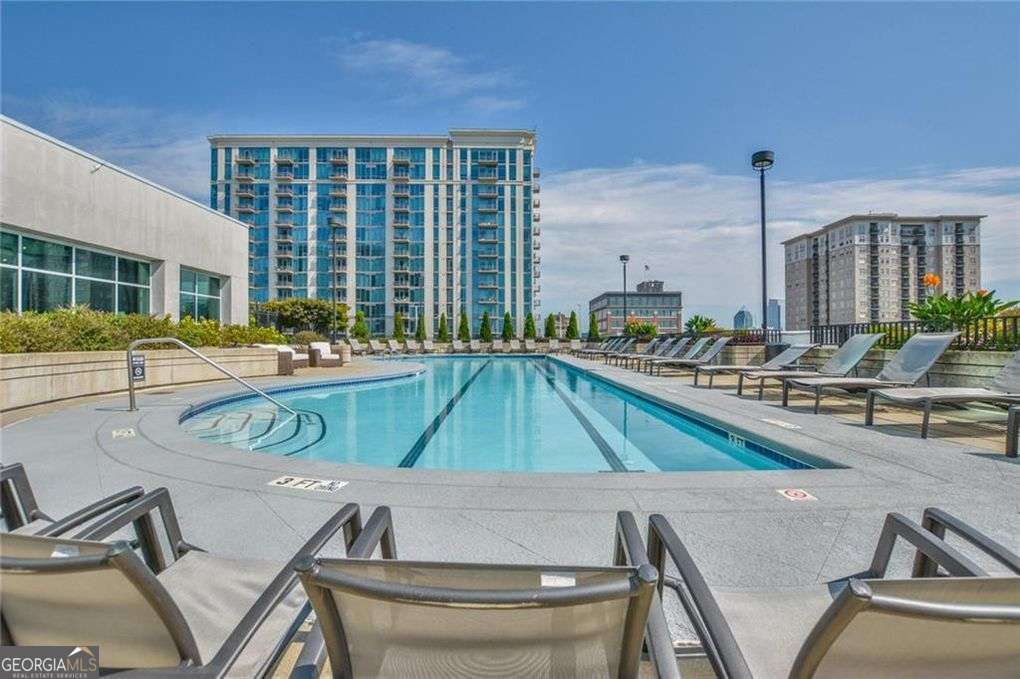 Eclipse Condos - Residential