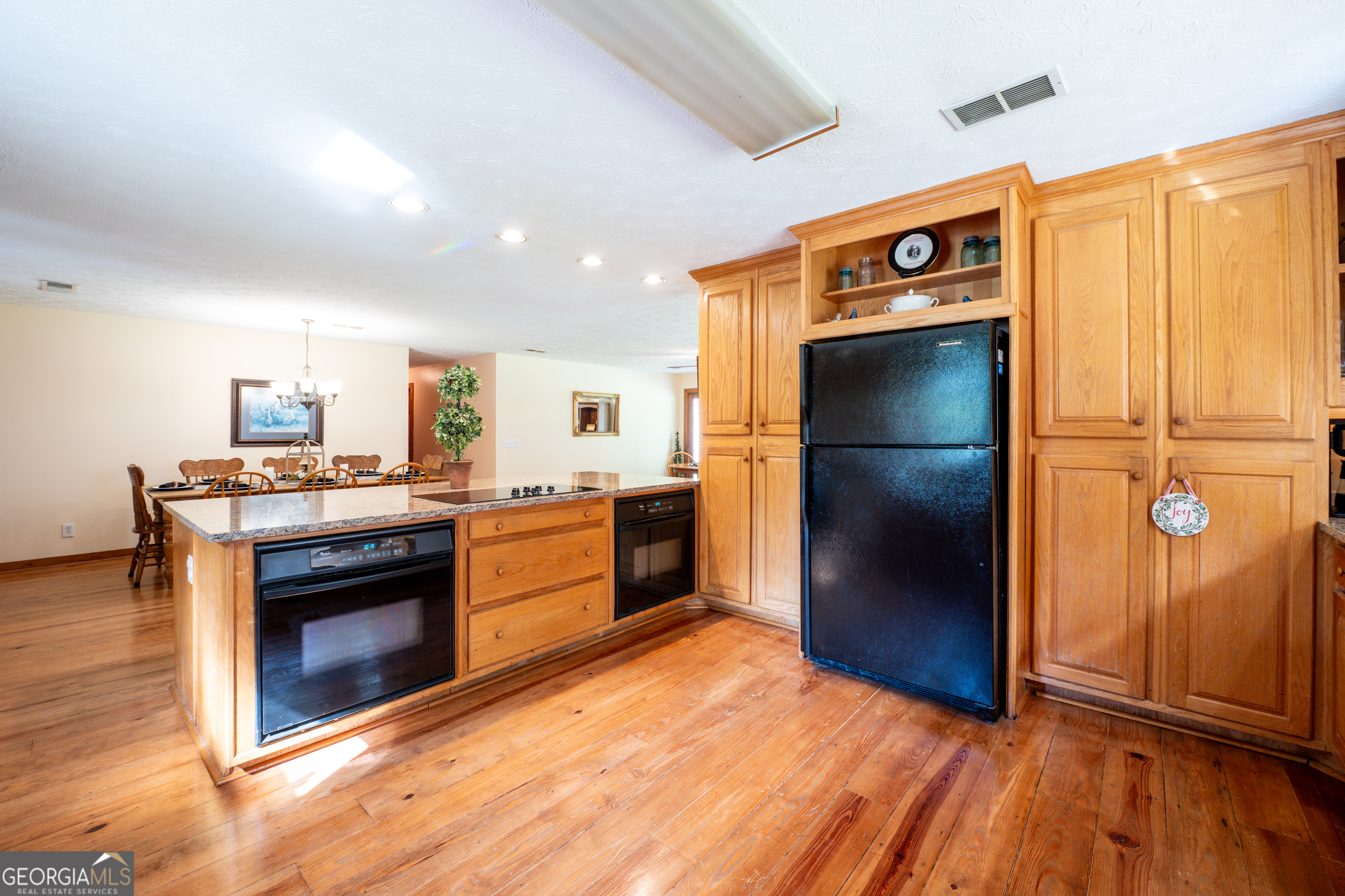 3080 WALLACE RD