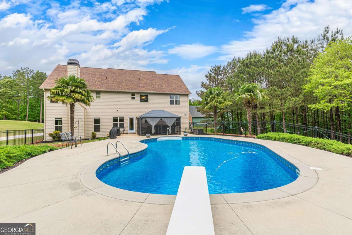 41 Madeline WAY
