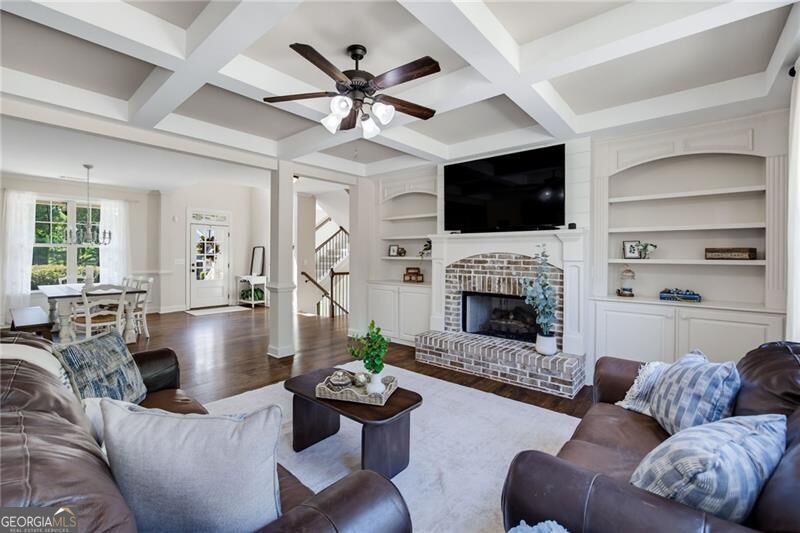 104 Grace Arbor LN