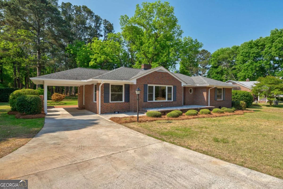 1310 Lincolnton Rd
