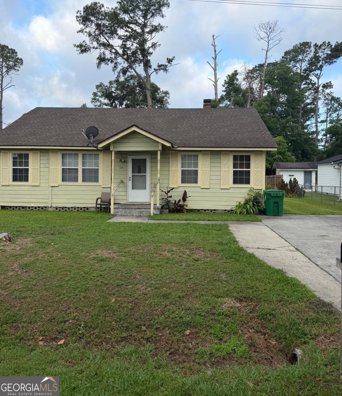 804 Myrtle ST