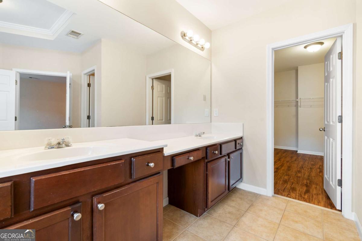 Lake Deerfield - Residential