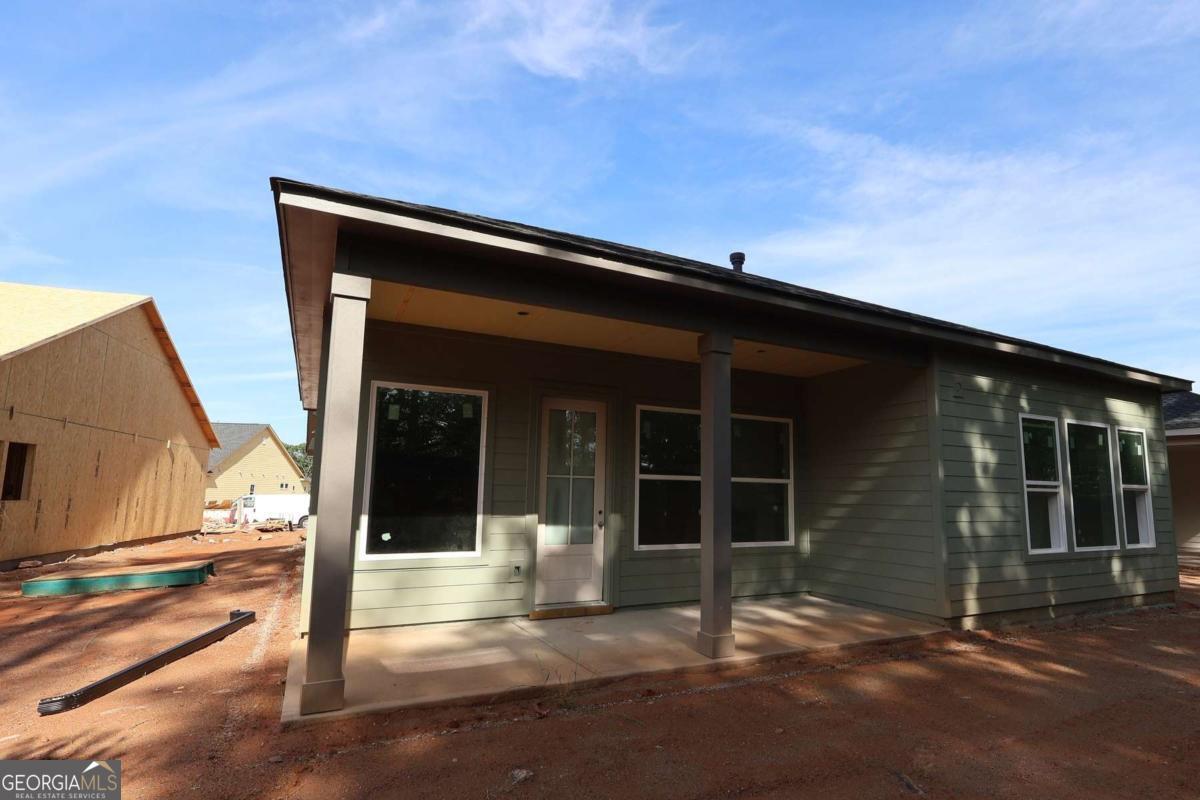 1410 Autumn Lake DR