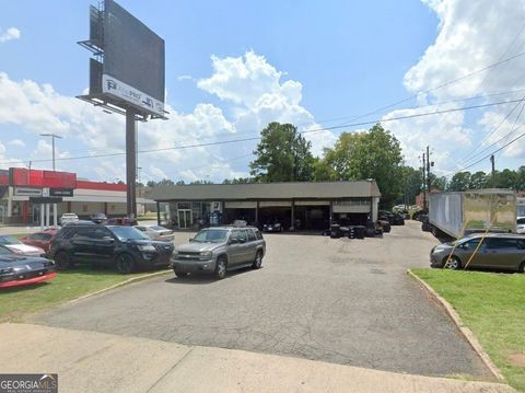 1890 N Columbia ST Milledgeville GA 31061