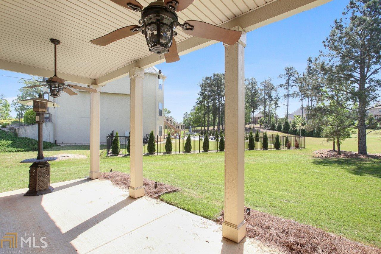 Crystal Lake Golf And Country - Residential