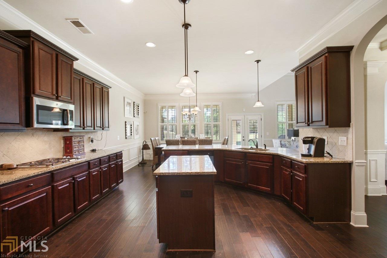 Crystal Lake Golf And Country - Residential