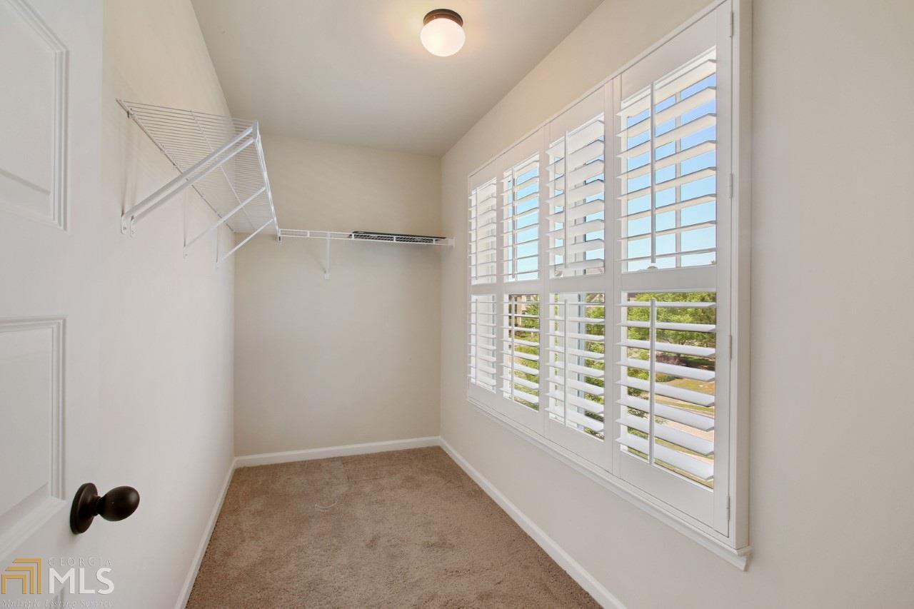 Crystal Lake Golf And Country - Residential