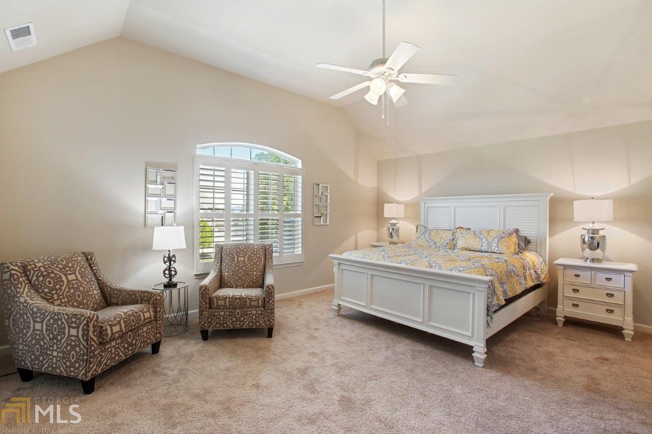 Crystal Lake Golf And Country - Residential