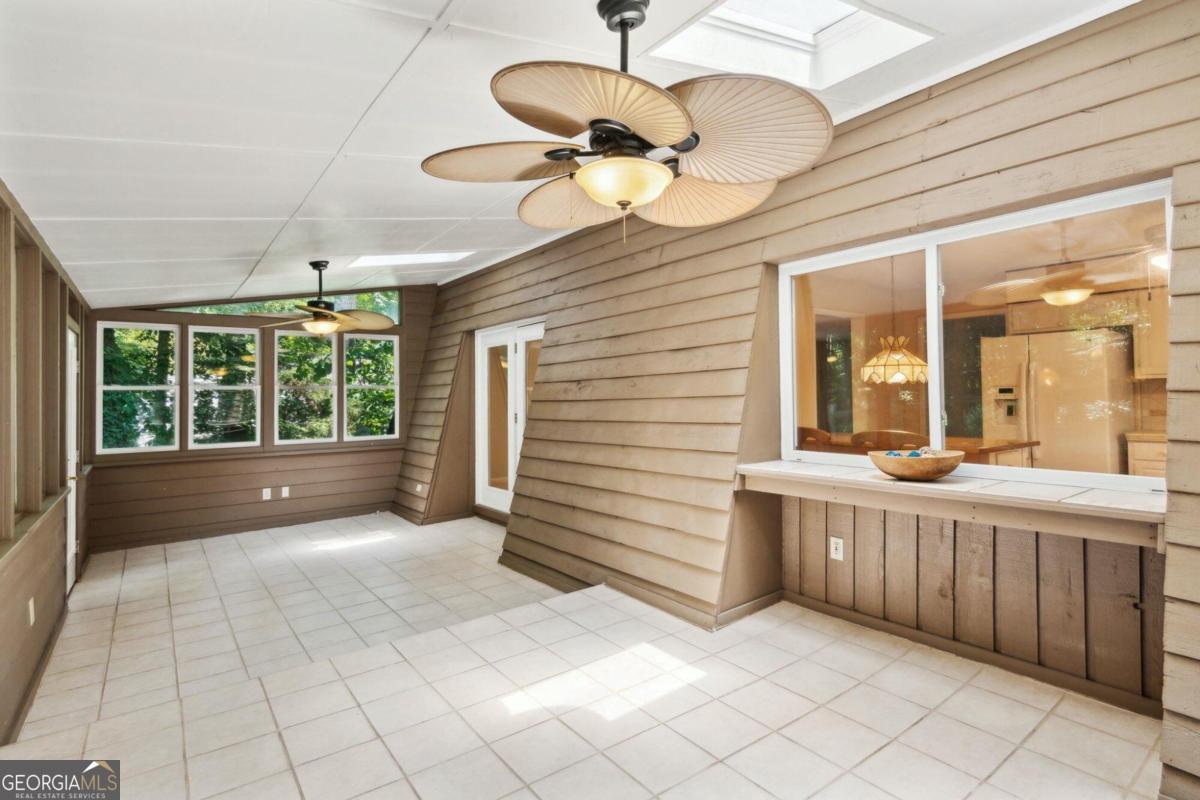 Willow Point - Residential