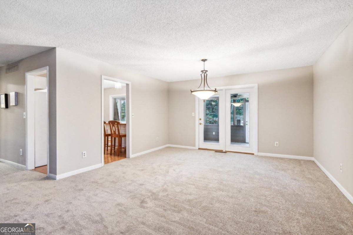 Willow Point - Residential