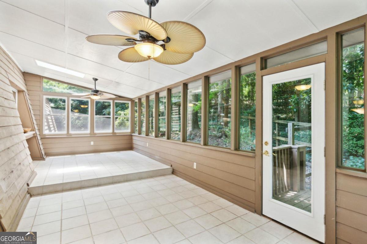 Willow Point - Residential