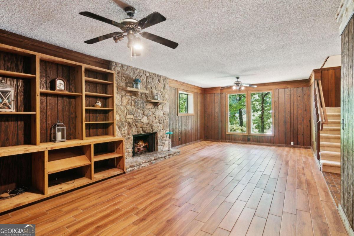 Willow Point - Residential