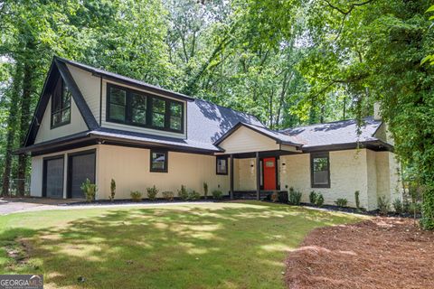 Photo of 6486 Aquila Drive, Morrow, GA 30260 (MLS # 10610880)