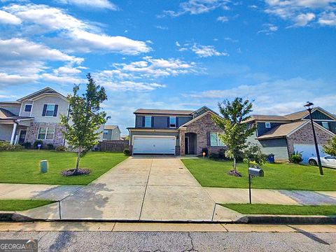 Photo of 254 HAMILTON POINTE Drive, McDonough, GA 30253 (MLS # 10647729)