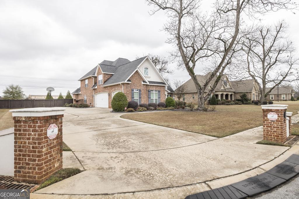 201 Running Creek DR