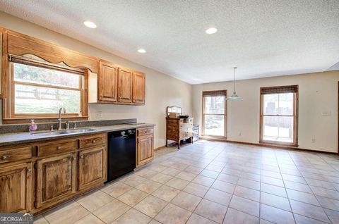 Tiny photo for 5 Marguerite Drive, Cartersville, GA 30121 (MLS # 10717393)