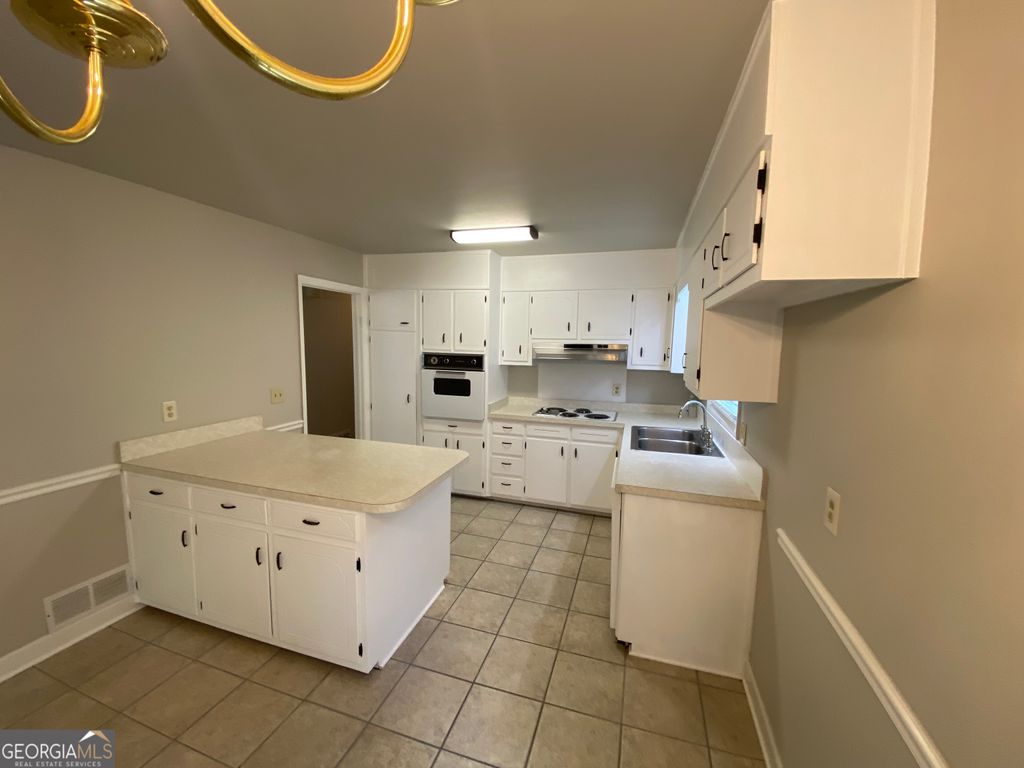 Photo of 6092 Prestige Valley Road, Morrow, GA 30260 (MLS # 10766244)