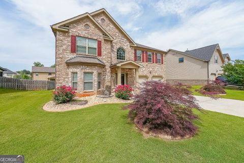 8097 White Oak LOOP Lithonia GA 30038