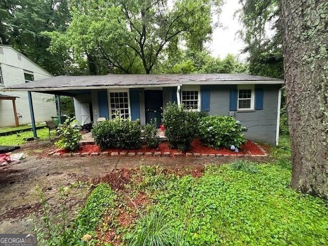 Photo of 3530 Fairlane Drive NW, Atlanta, GA 30331 (MLS # 10880324)