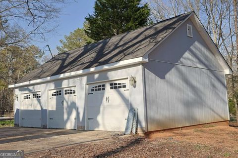 A home in Locust Grove