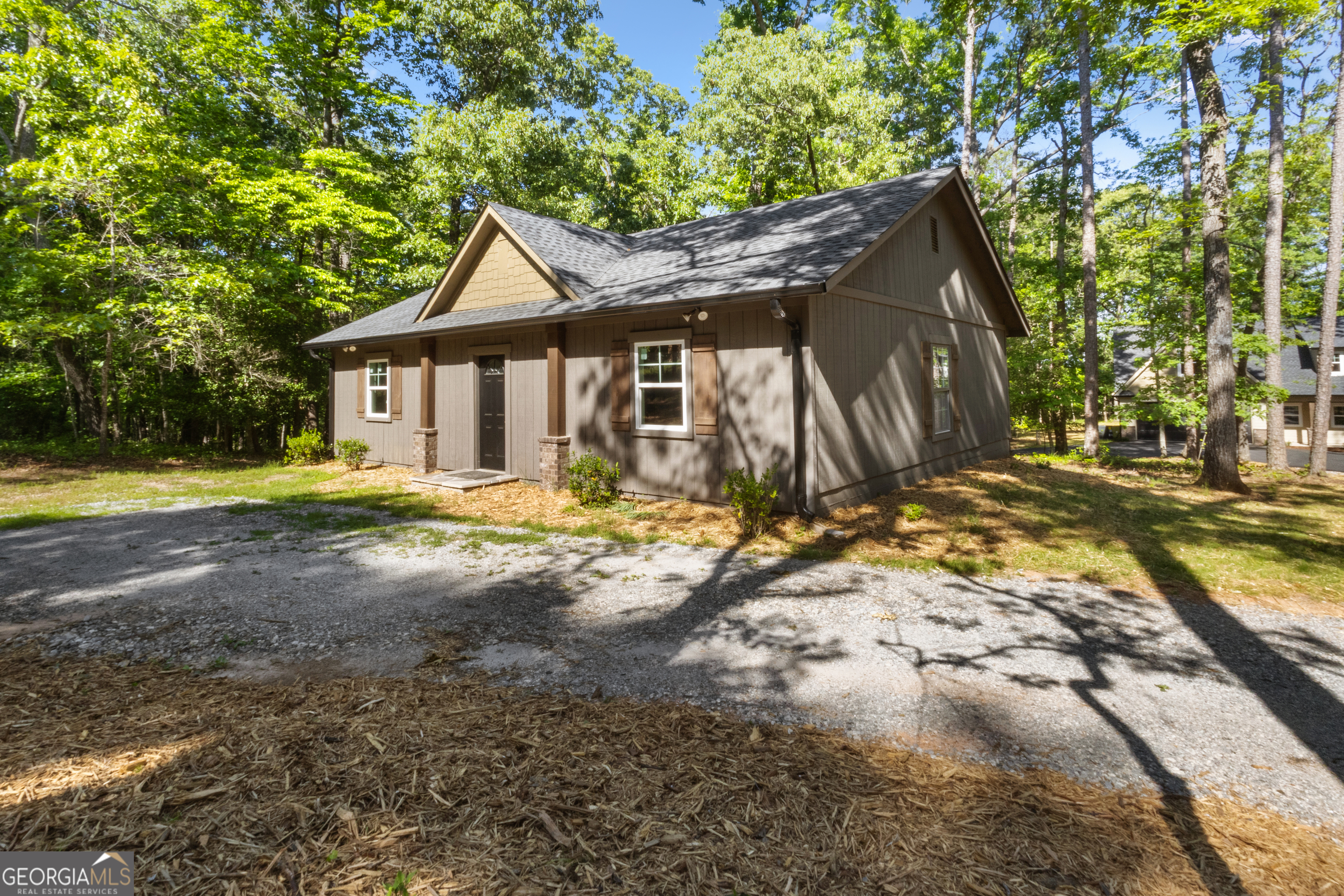 1166 Grindle Bridge RD