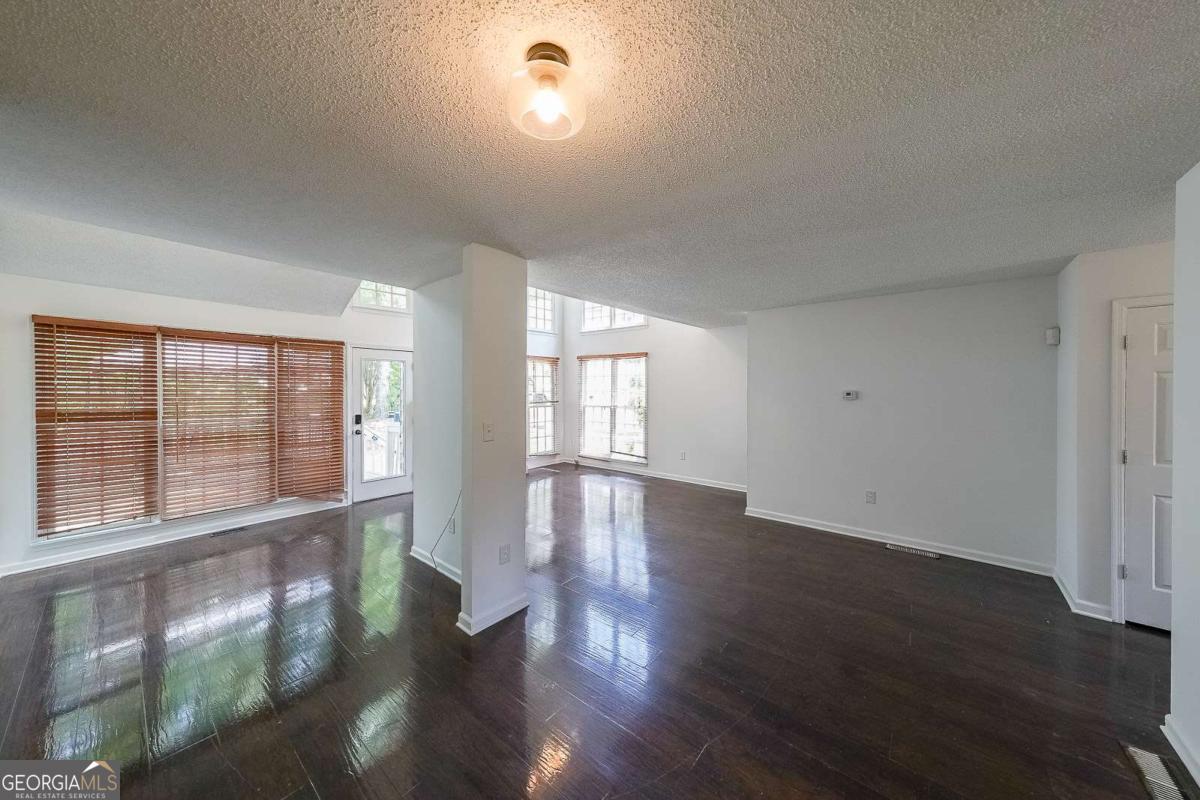 Wellcrest Townhomes - Residential