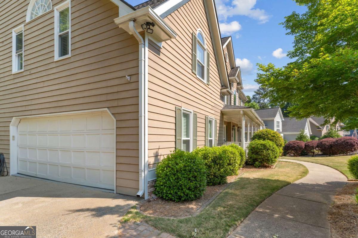 3286 Standing Peachtree TRL NW