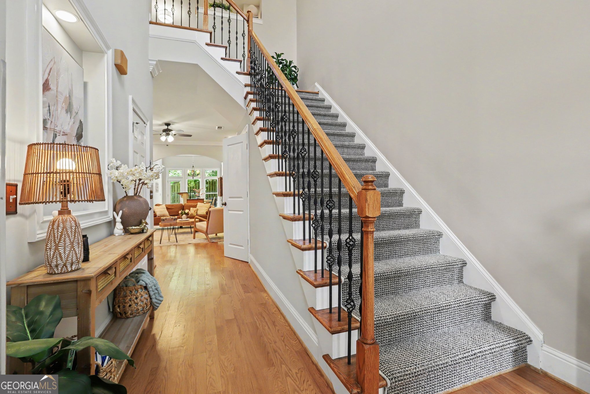 6118 Narcissa PL