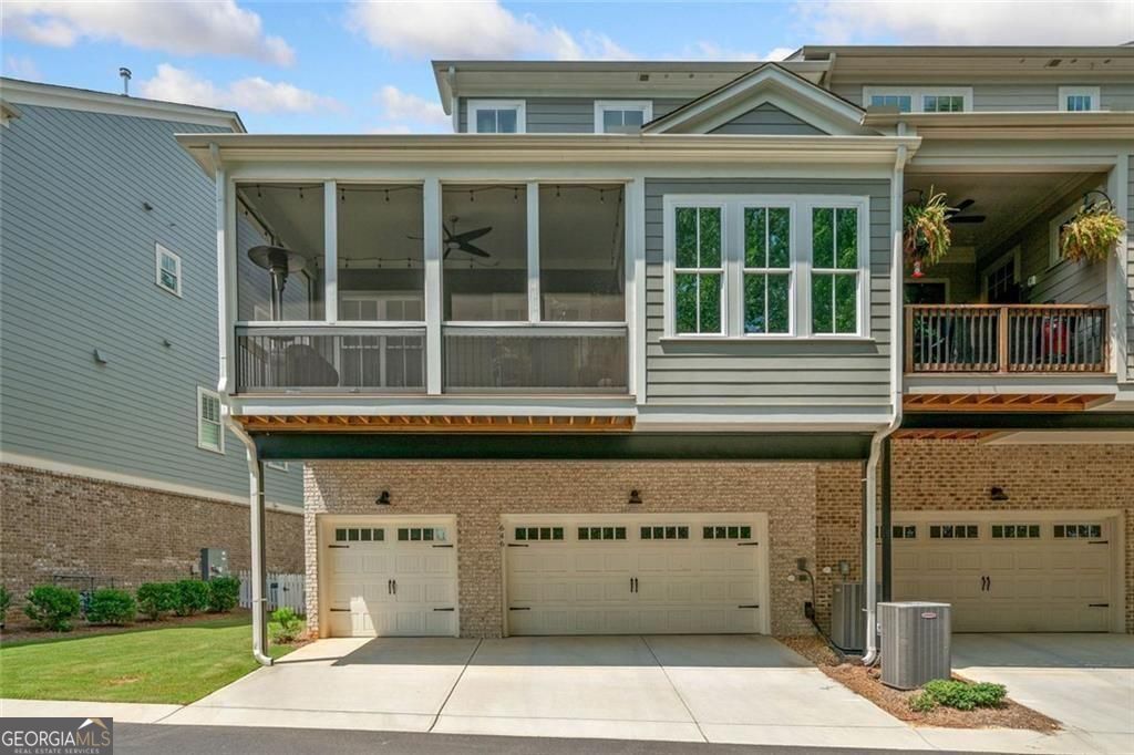 South on Main - Residential