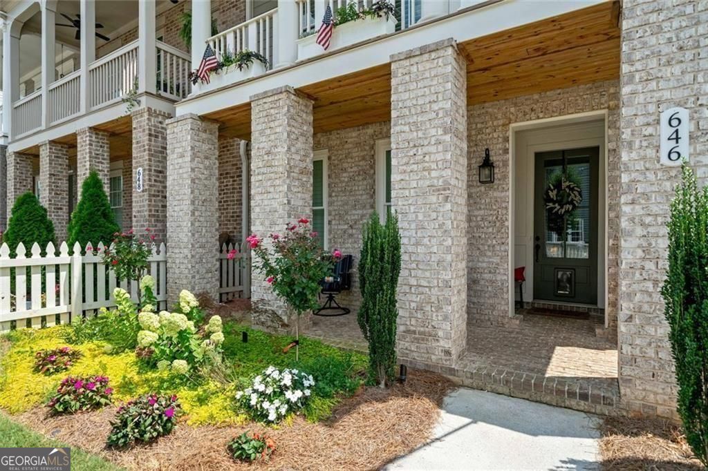 South on Main - Residential