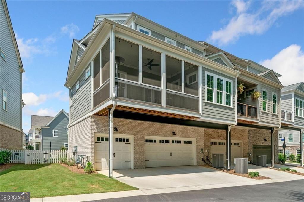 South on Main - Residential