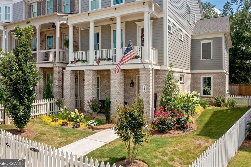 South on Main - Residential