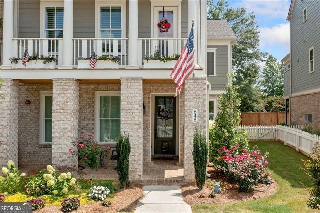 South on Main - Residential
