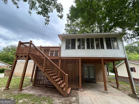 A home in Riverdale