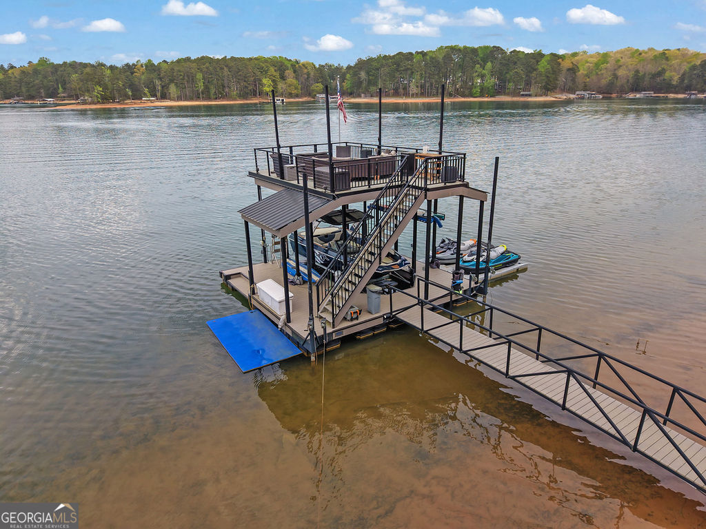 6093 Shadburn Ferry RD