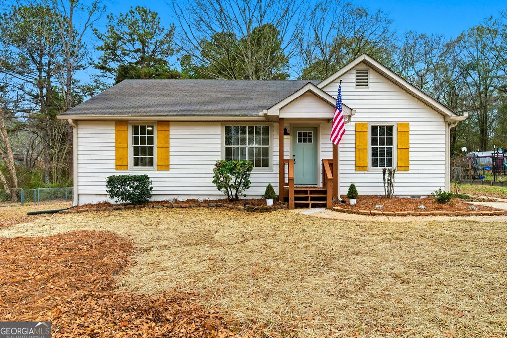 Photo of 1120 Cohran Store Road, Douglasville, GA 30134 (MLS # 10654300)