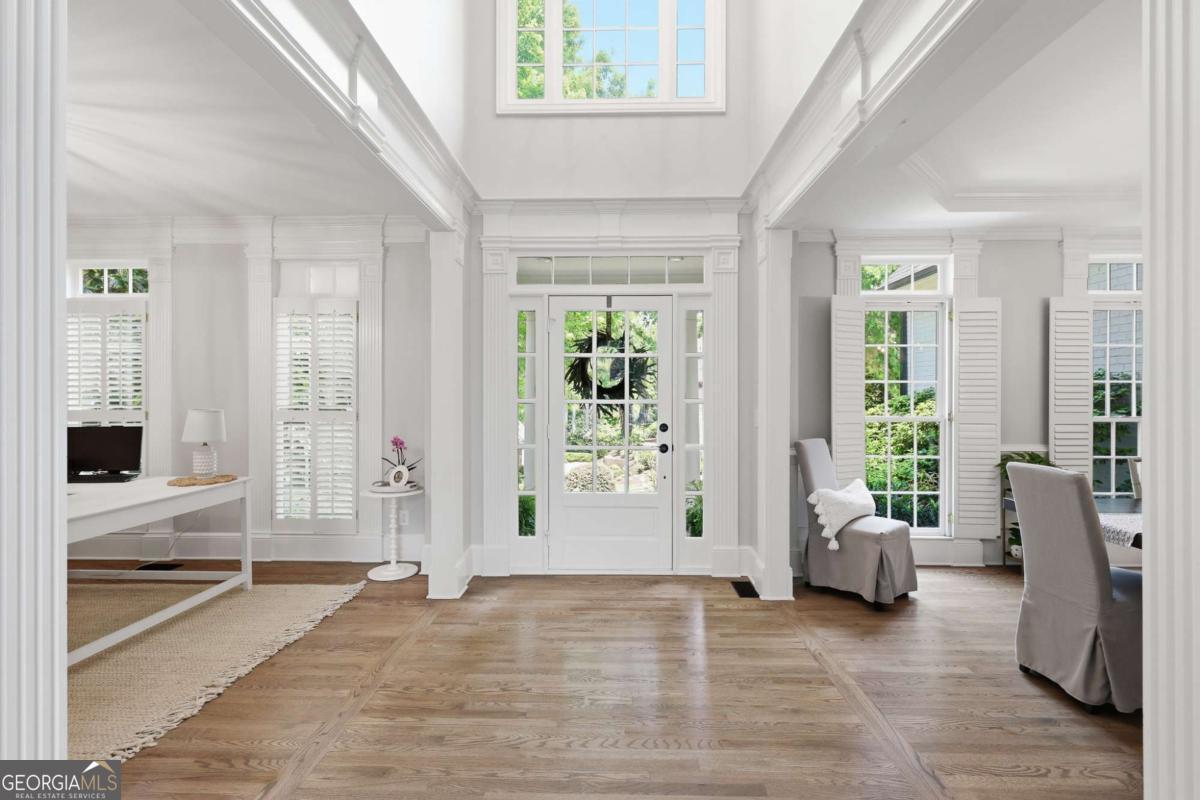 1039 Windermere XING