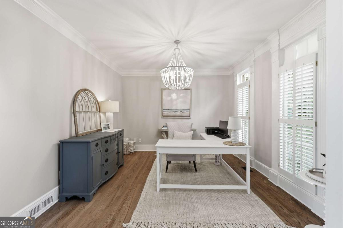 1039 Windermere XING