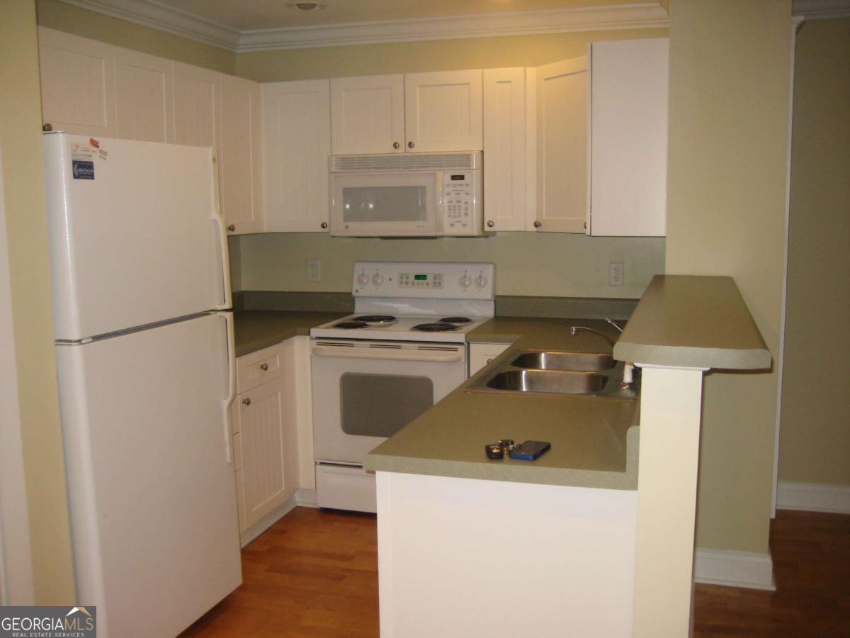 490 Barnett Shoals RD 919