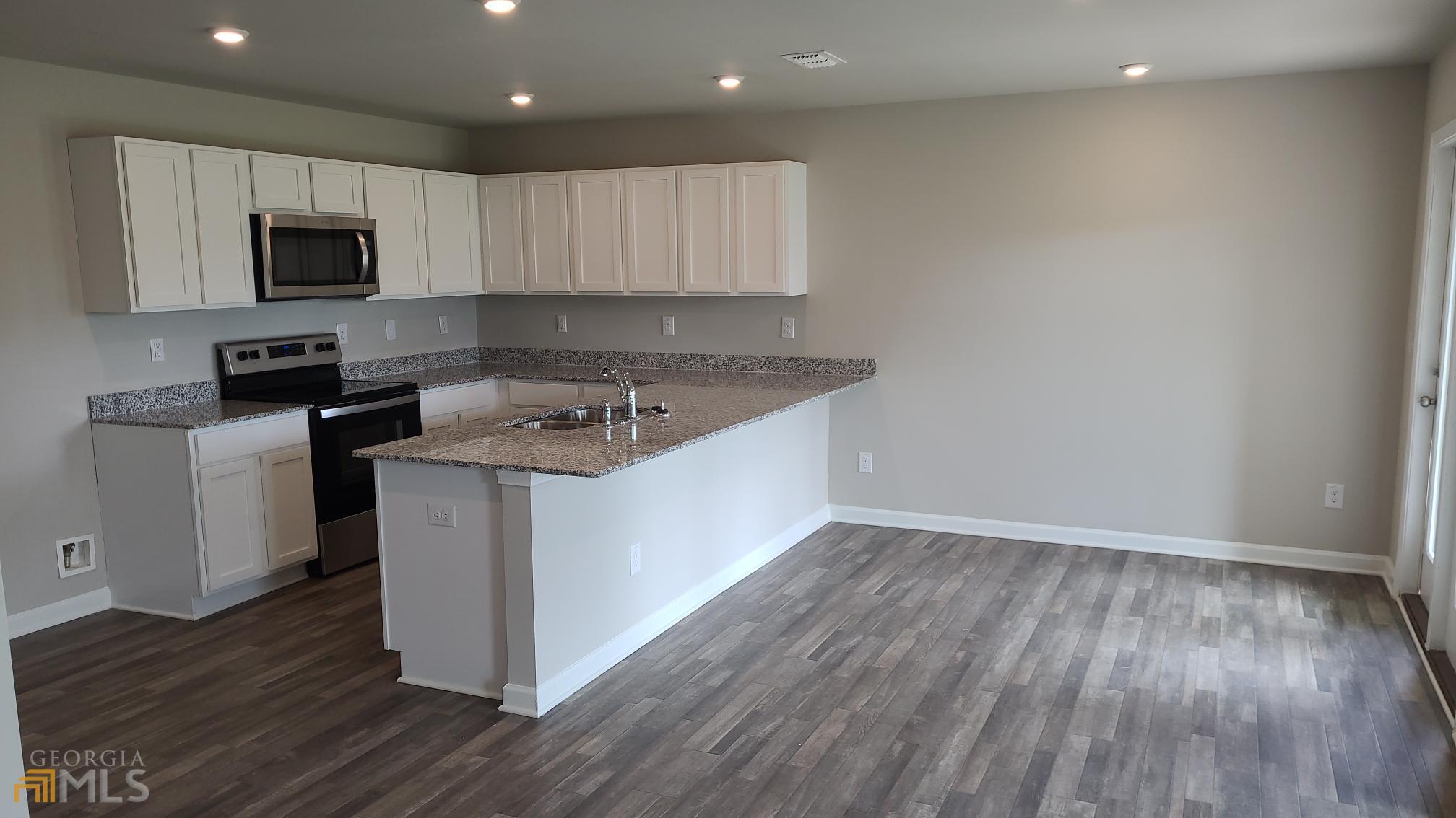Old Stone Crossing - Residential Lease