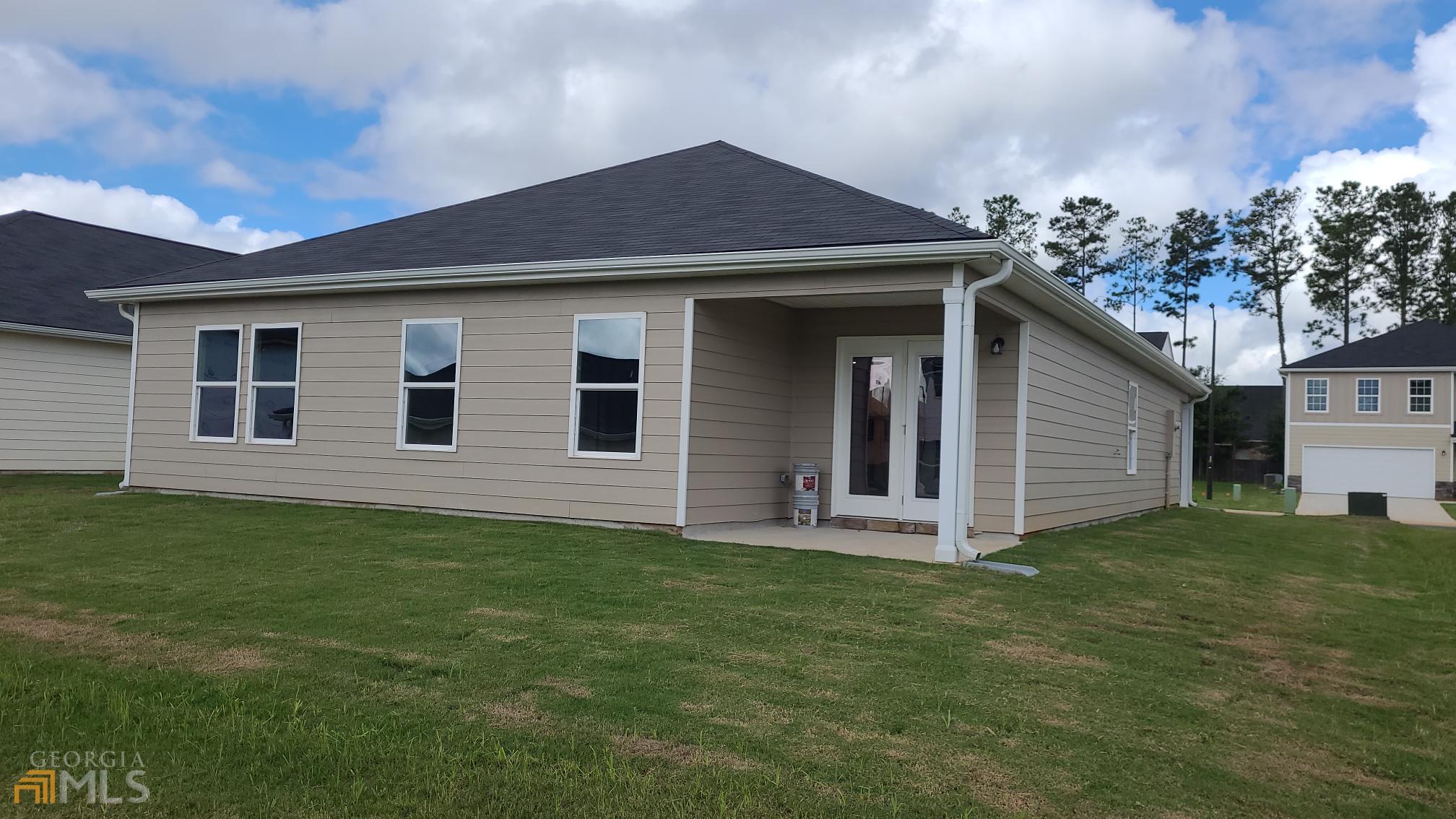 Old Stone Crossing - Residential Lease