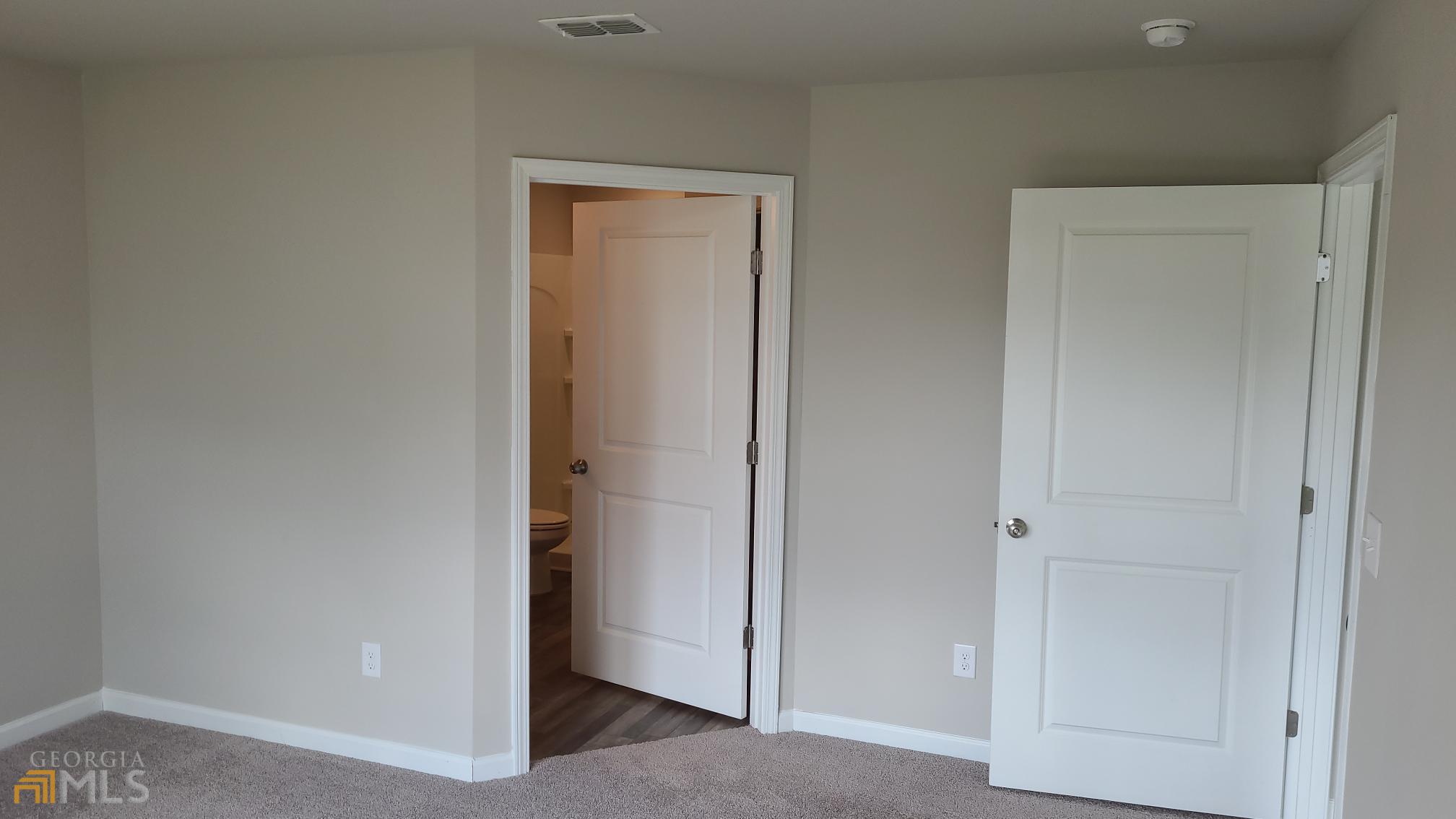 Old Stone Crossing - Residential Lease