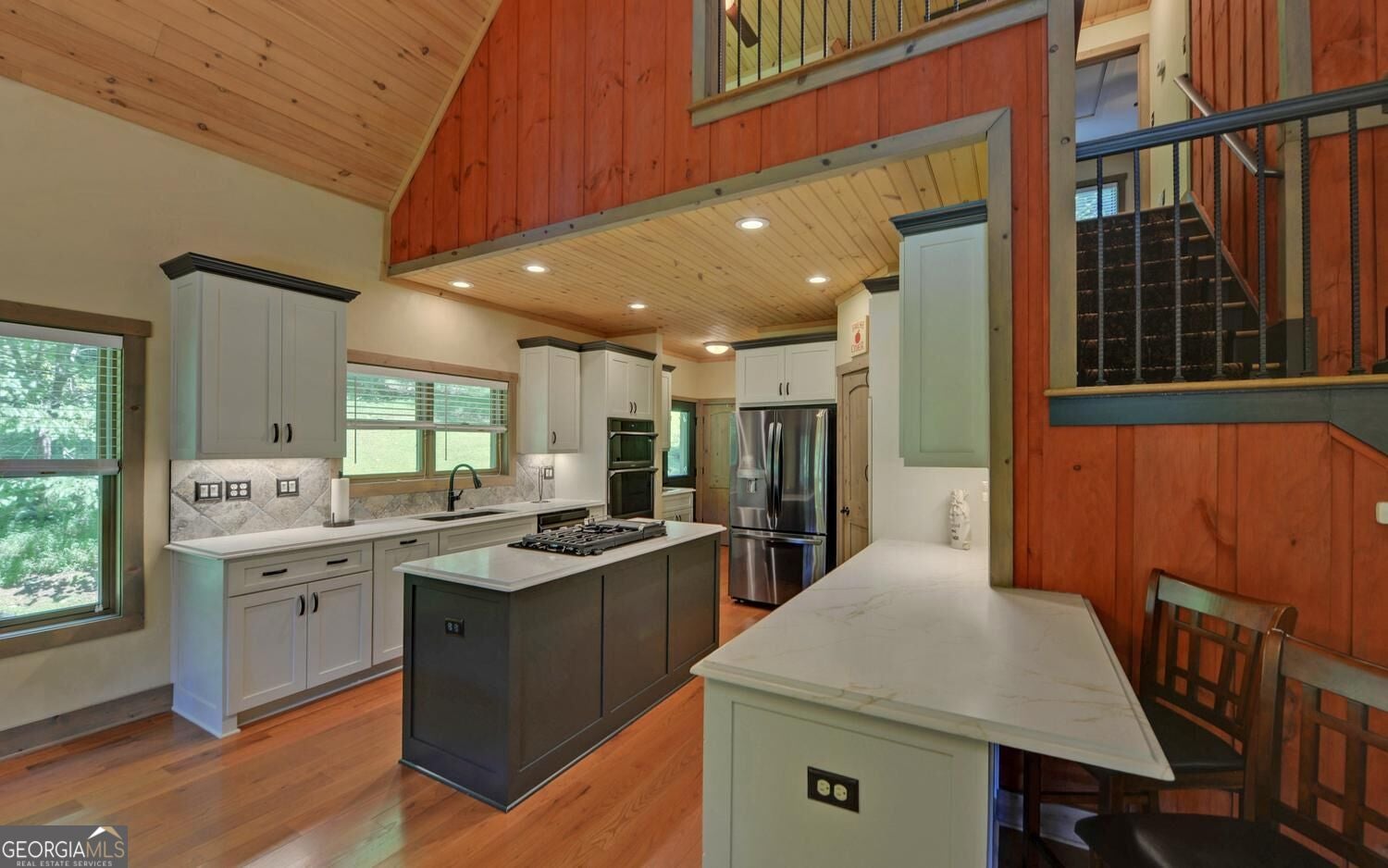 1374 Lucius RD