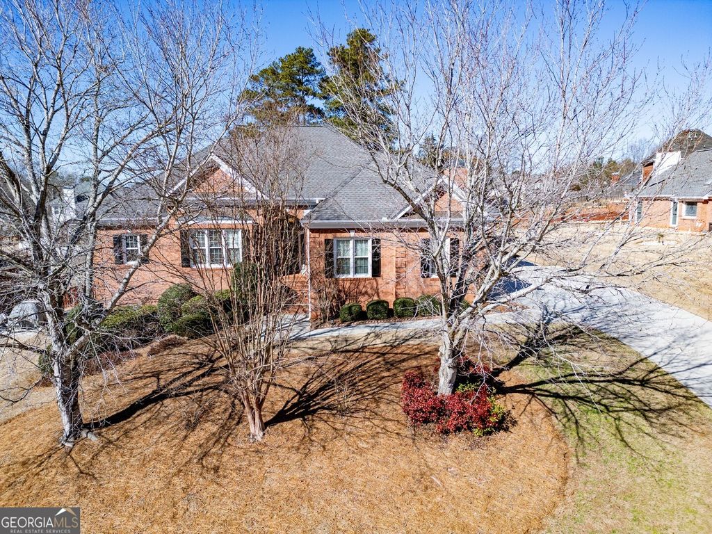 Photo of 2910 Chesterfield Way SE, Conyers, GA 30013 (MLS # 10693248)