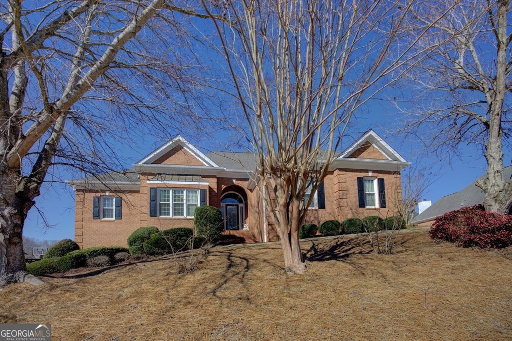 Photo of 2910 Chesterfield Way SE, Conyers, GA 30013 (MLS # 10693248)