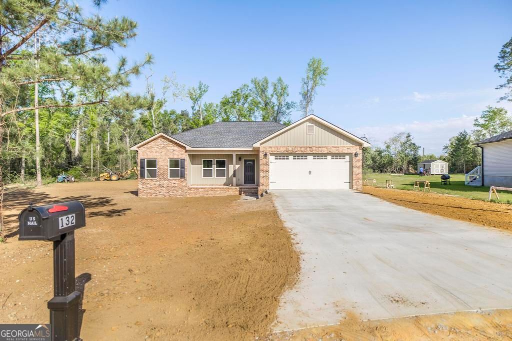 Photo of 132 Long Pines Circle, East Dublin, GA 31027 (MLS # 10725544)