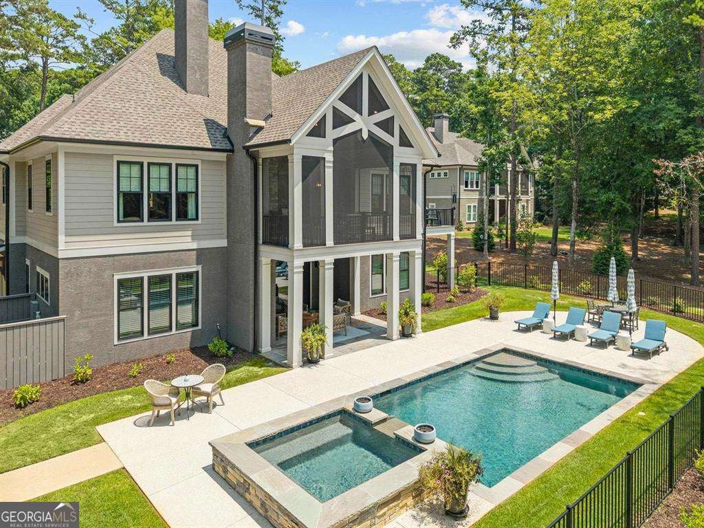 1111 Scull Shoals DR