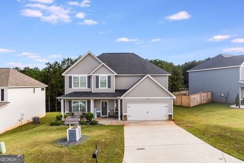 Photo of 227 Waters Edge Parkway, Temple, GA 30179 (MLS # 10621429)