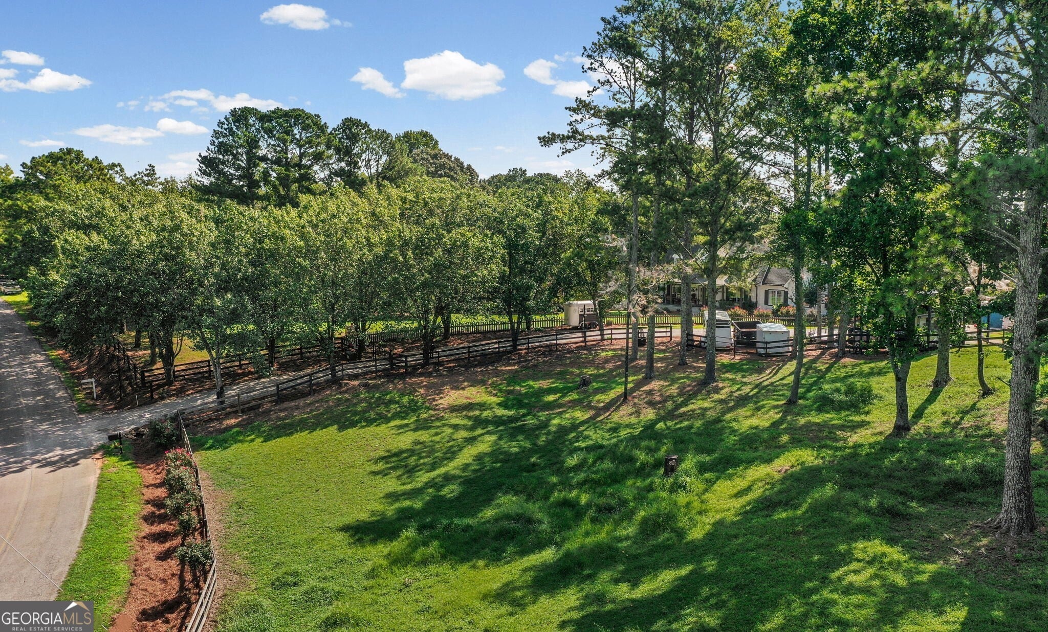 3204 Reavis Mountain RD
